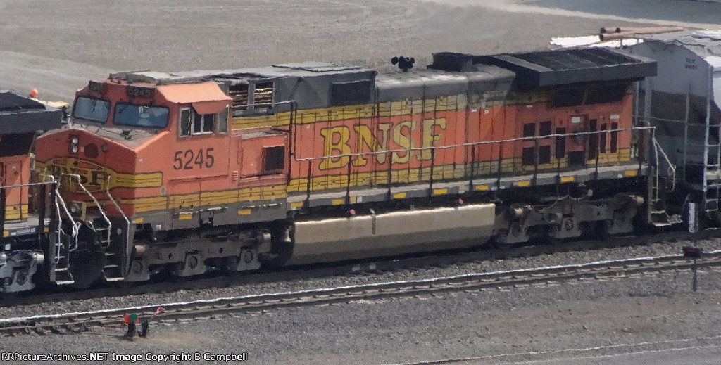 BNSF 5245